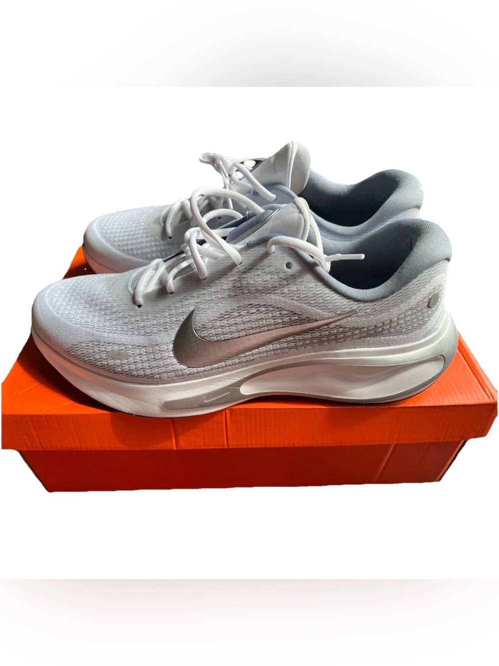 Nike Journey Run Running Shoes Mens 14 Sneakers Low Top Reflective White Silver